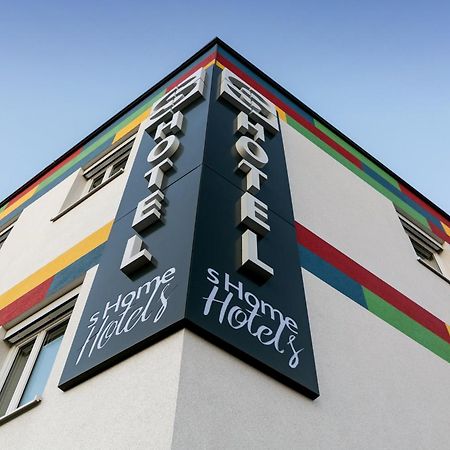 Shome Hotel Graz I Self Check-In I Free Parking Екстериор снимка