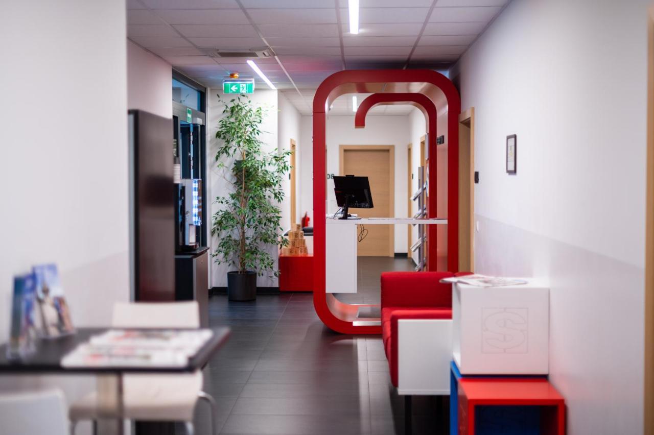 Shome Hotel Graz I Self Check-In I Free Parking Екстериор снимка