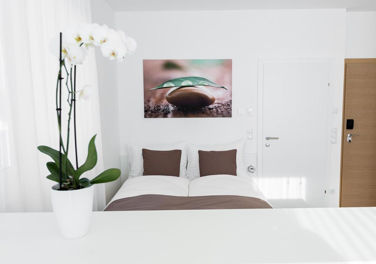 Shome Hotel Graz I Self Check-In I Free Parking Екстериор снимка