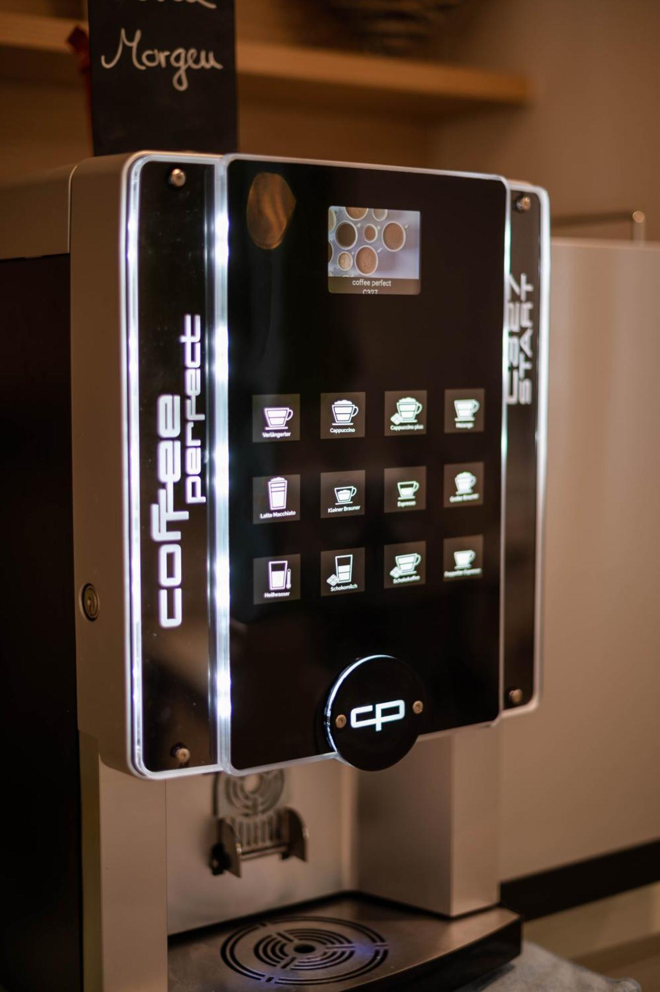 Shome Hotel Graz I Self Check-In I Free Parking Екстериор снимка