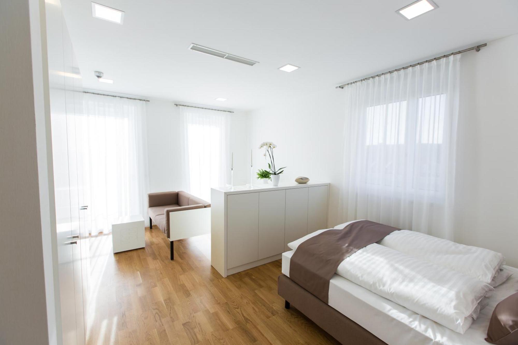 Shome Hotel Graz I Self Check-In I Free Parking Екстериор снимка