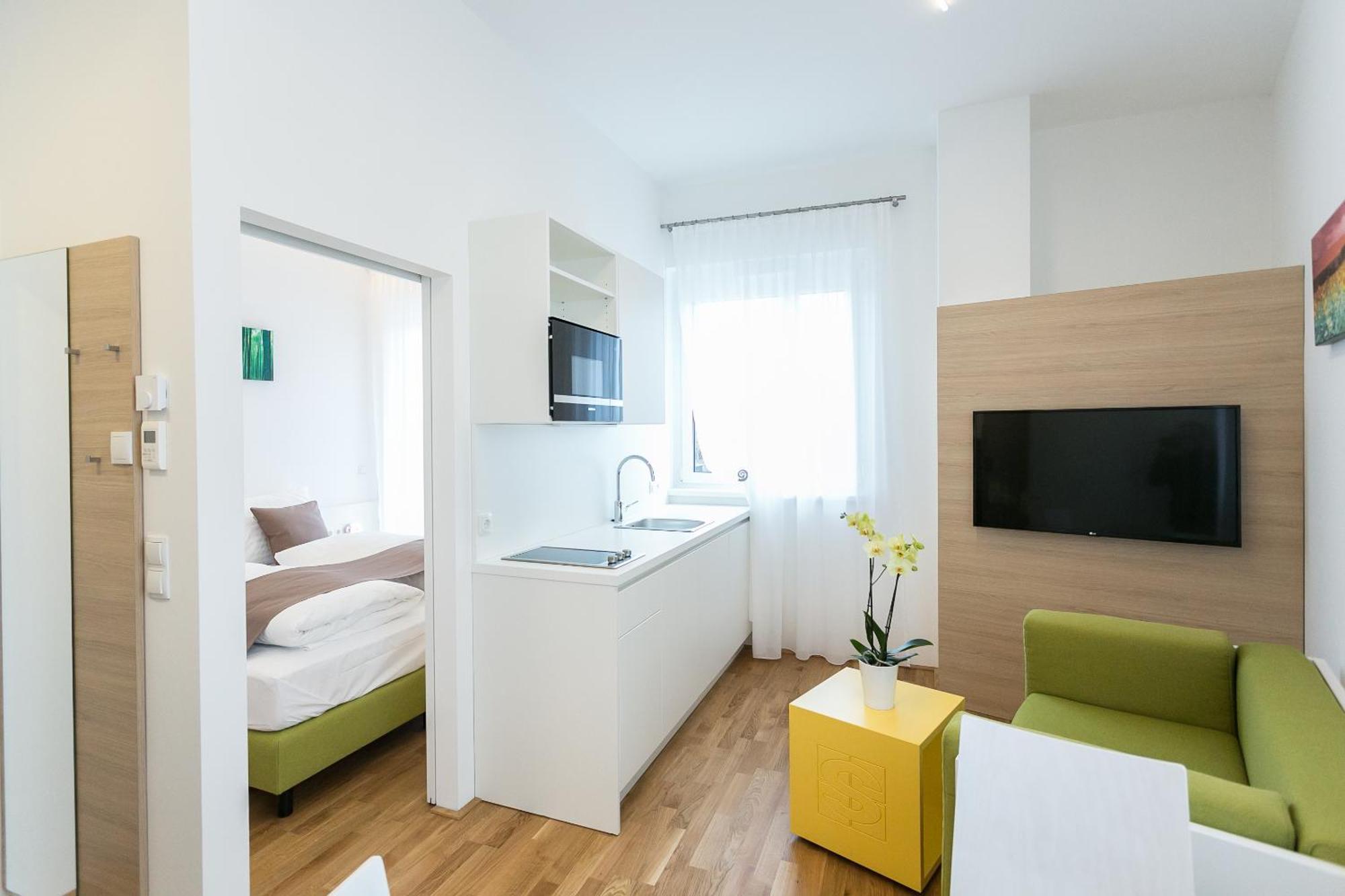Shome Hotel Graz I Self Check-In I Free Parking Екстериор снимка