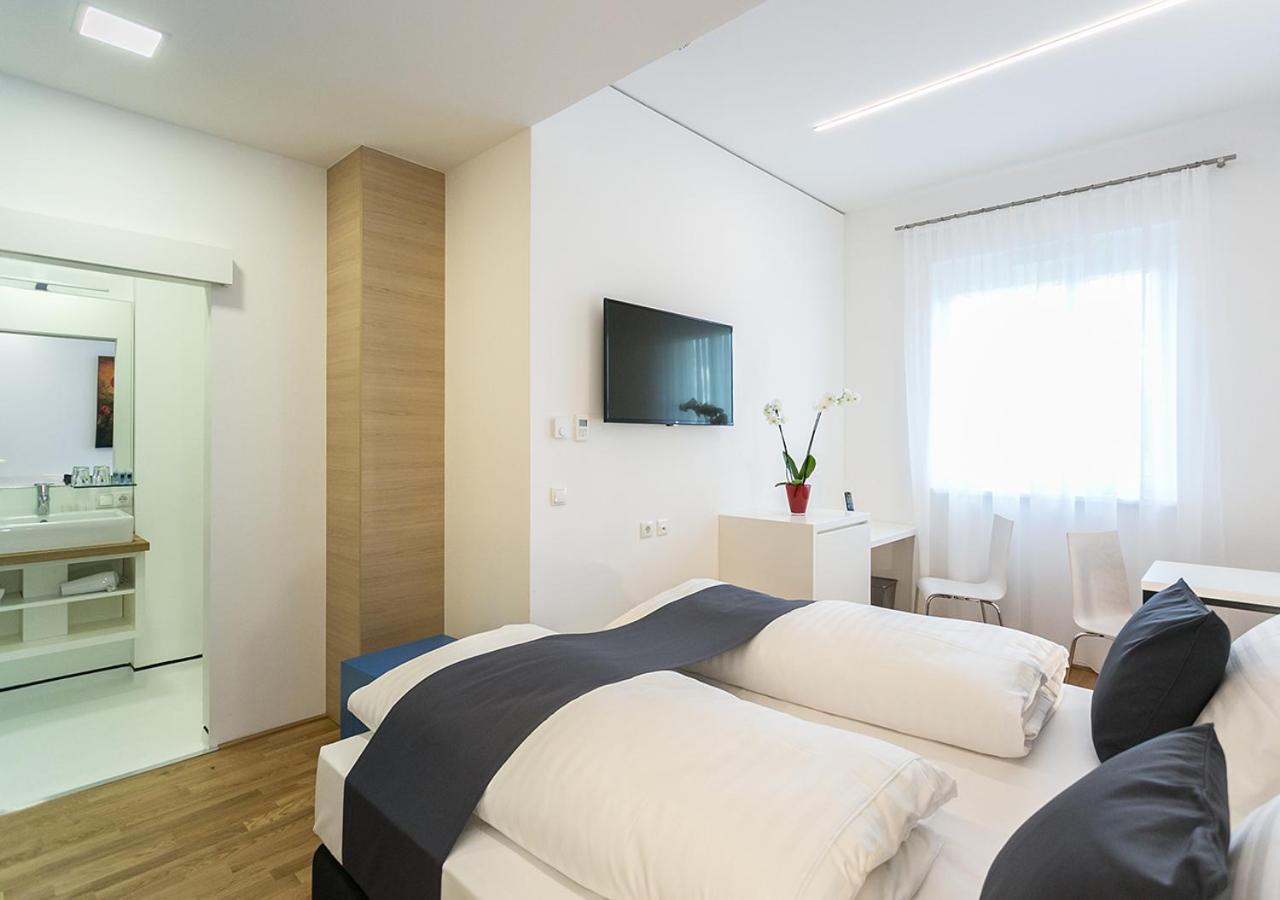 Shome Hotel Graz I Self Check-In I Free Parking Екстериор снимка